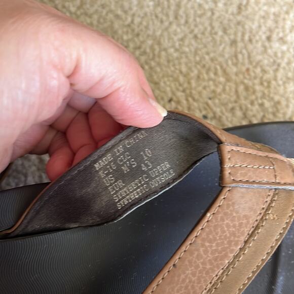 Reef Contoured Cushion Men's Flip-Flop Sandal Slider Brown, 10M US - Picture 4 of 9